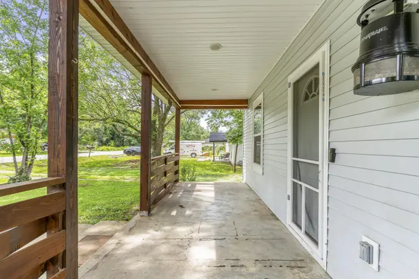 1825 N Burton AVE, Springfield, MO 65803