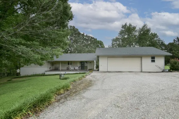 28704 Cromwell RD, Shell Knob, MO 65747
