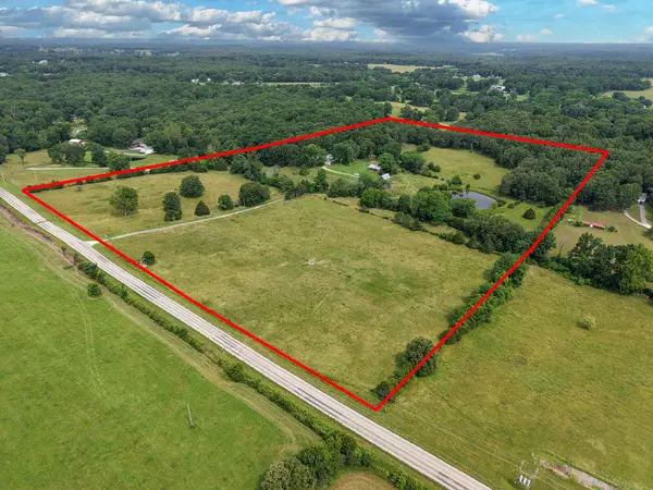 2209 State Highway Dd, Marshfield, MO 65706