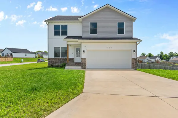1122 E Lakota ST, Nixa, MO 65714