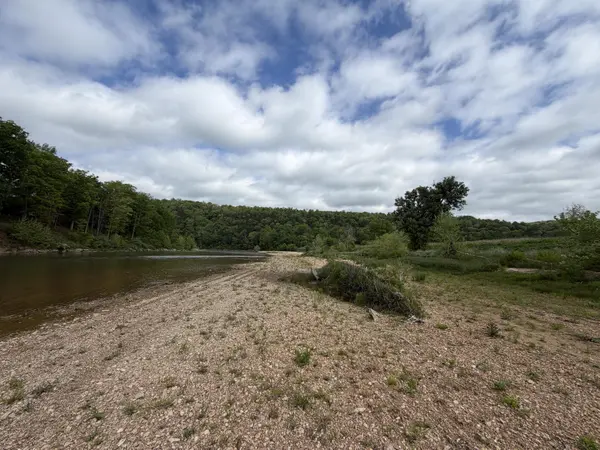 000 Northfork Village ST #Lot 2, Tecumseh, MO 65760