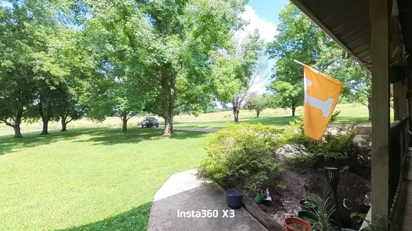 9013 County Road 6750, West Plains, MO 65775