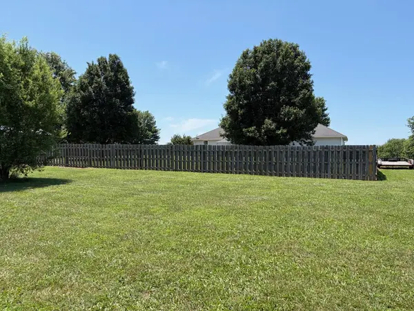 21092 Lawrence 1212, Ash Grove, MO 65604