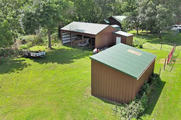 30723 Mcdonald RD, Rocky Comfort, MO 64861
