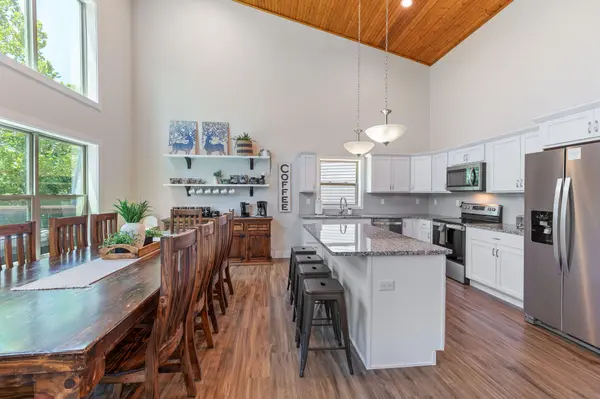 115 Snapper ST, Branson, MO 65616