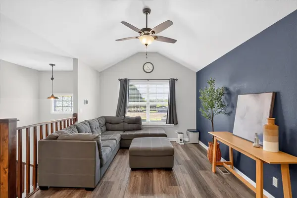 111 W Craig ST, Stockton, MO 65785