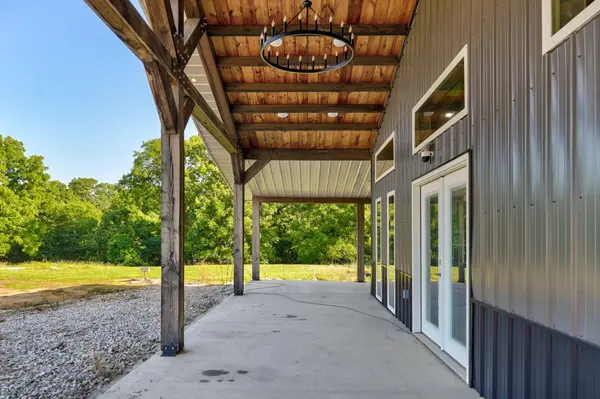 4375 Ab RD, Seymour, MO 65746