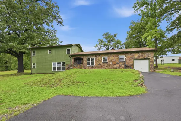 14292 Hwy 43, Seneca, MO 64865