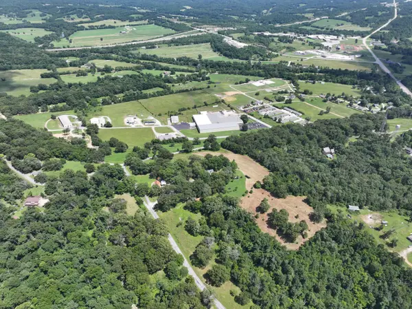 495 Spring Valley RD, Anderson, MO 64831