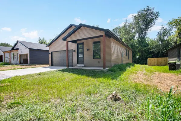 317 S Oak AVE, Sparta, MO 65753