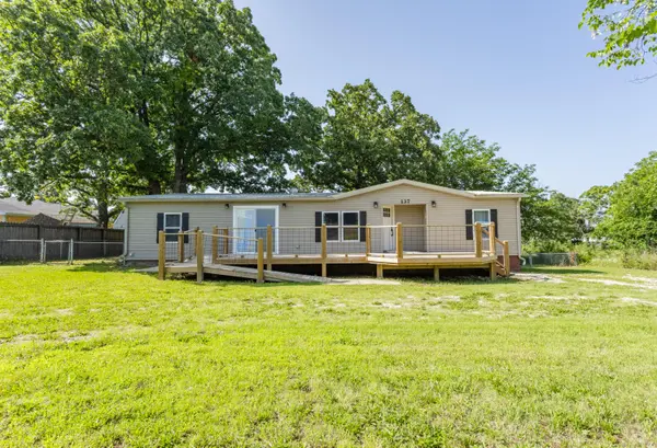 137 Plaza DR, Branson, MO 65616