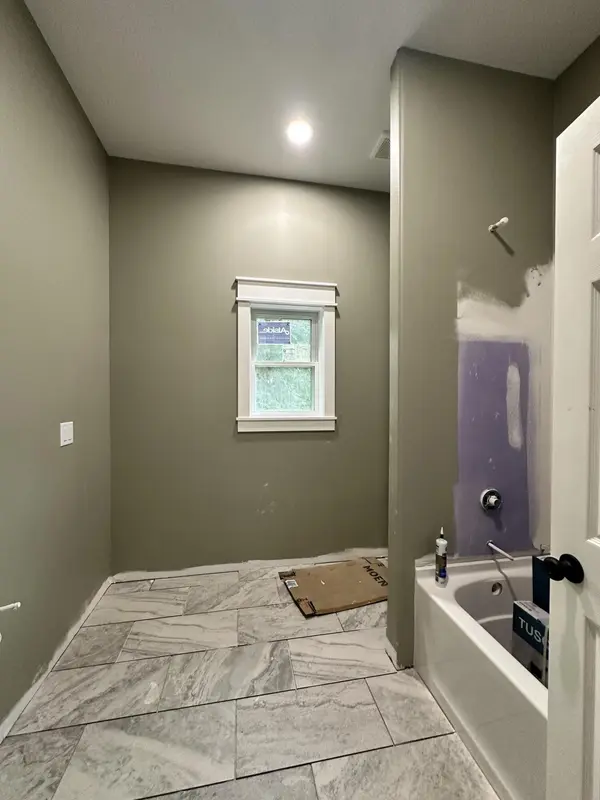 2094 N Farm Road 241, Strafford, MO 65757