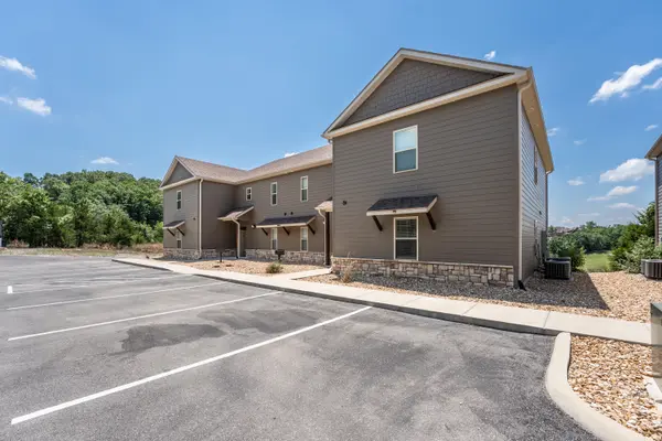 137 Bunker DR #3, Branson West, MO 65737