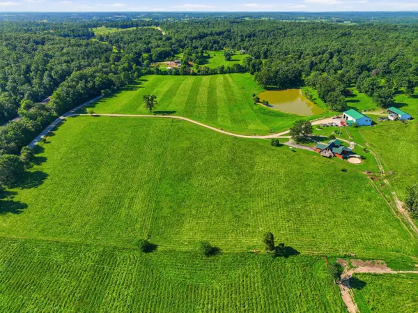2575 County Road 4990, Willow Springs, MO 65793