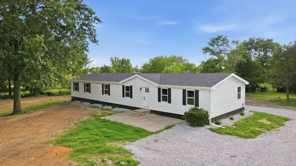 28480 E Mission RD, El Dorado Springs, MO 64744