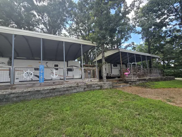 20831 White Lightning TRL, Wheatland, MO 65779