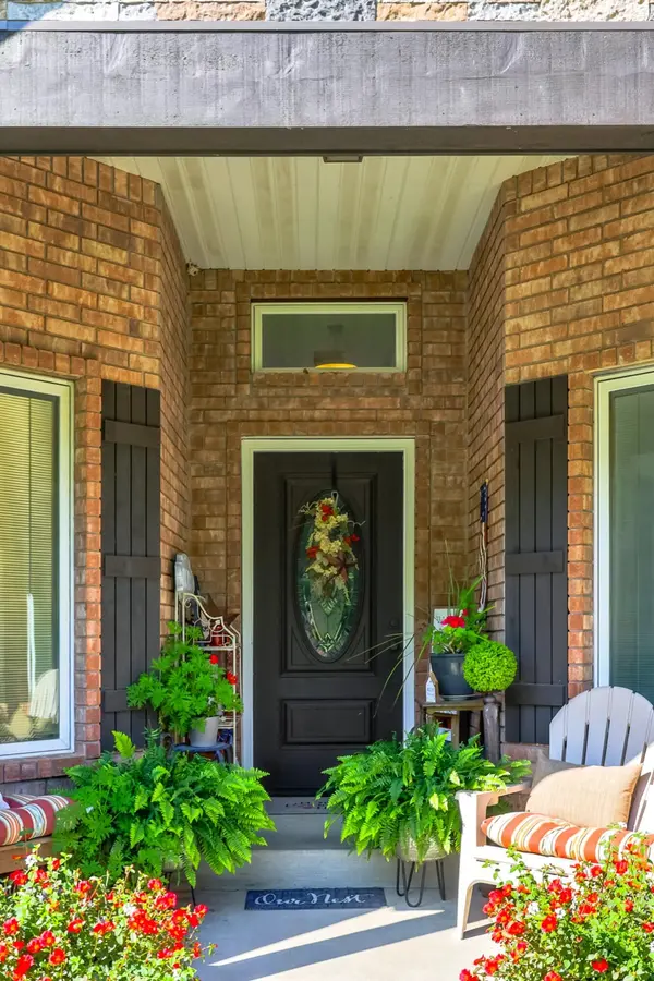 85 Dogwood Ridge DR, Rogersville, MO 65742