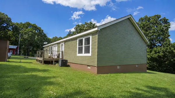 23706 Us 160, Alton, MO 65606