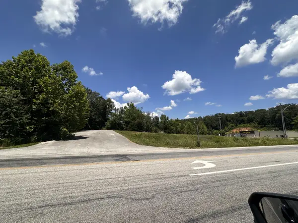 000 Highway 76, Reeds Spring, MO 65737
