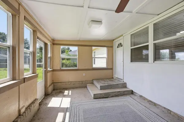 303 Verbryck ST, Carl Junction, MO 64834