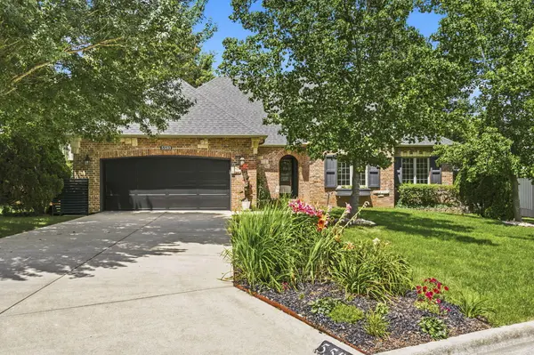 5593 S Michigan AVE, Springfield, MO 65810