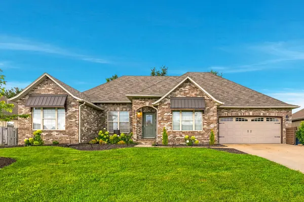 5606 N 11th AVE, Ozark, MO 65721