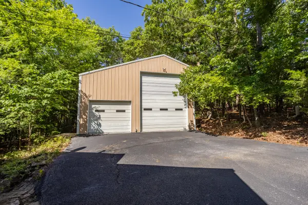 670 Shore Point RD, Blue Eye, MO 65611