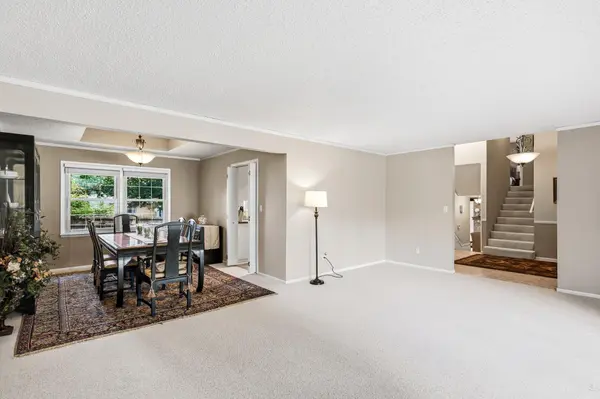 2311 E Raynell ST, Springfield, MO 65804