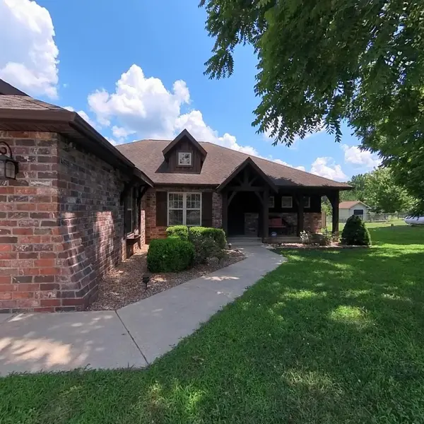 602 Oak Park BLVD, West Plains, MO 65775
