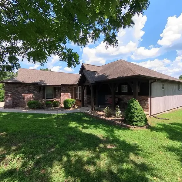 602 Oak Park BLVD, West Plains, MO 65775