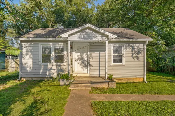 511 N Warren AVE, Springfield, MO 65802