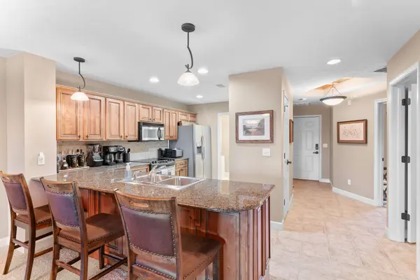250 Lakewood DR #5205, Hollister, MO 65672
