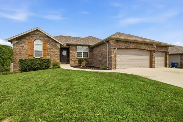 226 N Ladera DR, Republic, MO 65738