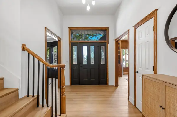 3406 W Laurel CIR, Springfield, MO 65807