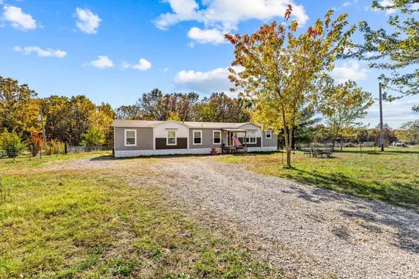 511 Hidden Pond DR, Fordland, MO 65652