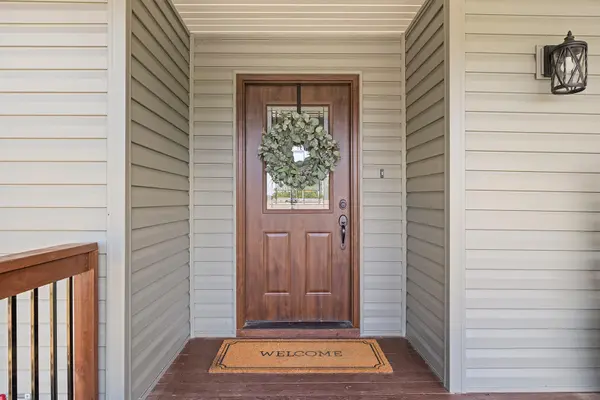 62 Clear Cove DR, Reeds Spring, MO 65737