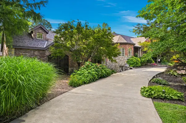 5525 S Farm Road 219, Rogersville, MO 65742