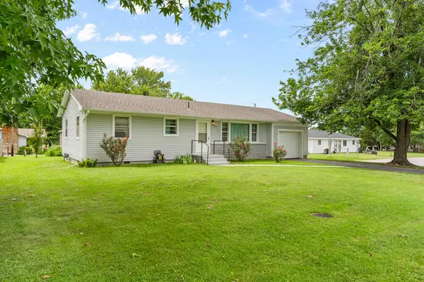 115 N Westview DR, Marionville, MO 65705