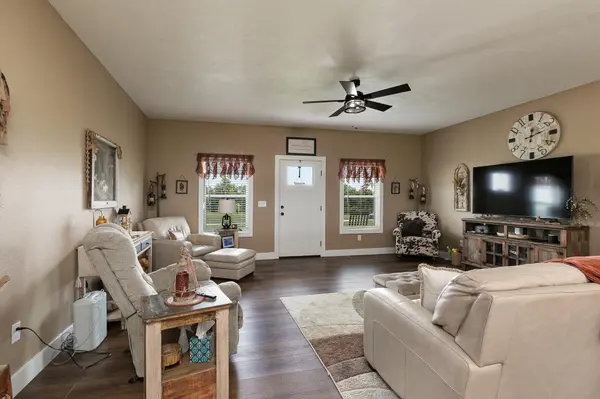 4431 S 82nd RD, Bolivar, MO 65613
