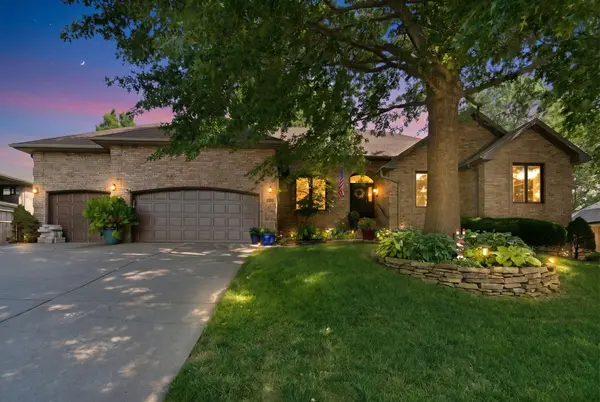 3955 E Eastmoor ST, Springfield, MO 65809