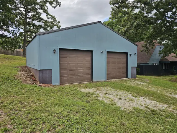 1018 Patton AVE, Cabool, MO 65689