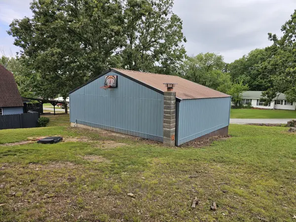 1018 Patton AVE, Cabool, MO 65689