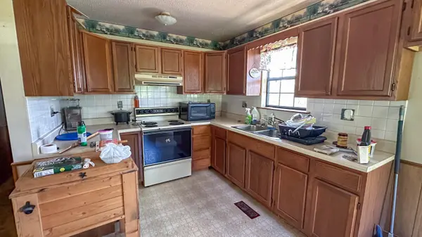 26247 St Highway U, Mansfield, MO 65704