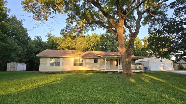 3540 N Farm Road 175, Springfield, MO 65803