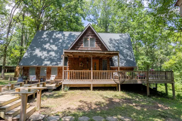 3948 N Valley Oak LN, Strafford, MO 65757