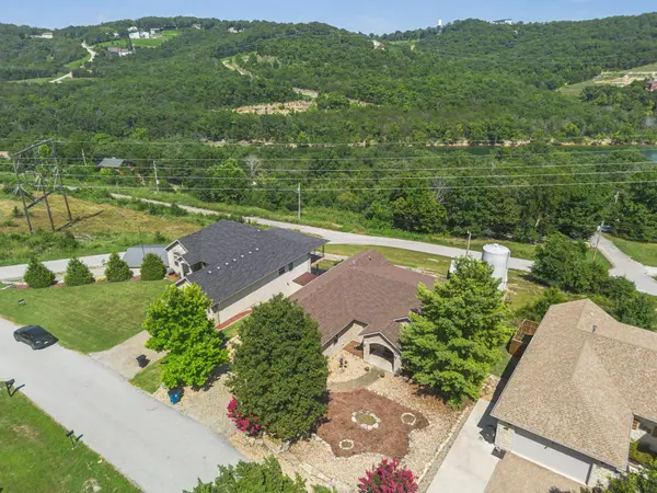 772 Showplace Gateway, Branson, MO 65616
