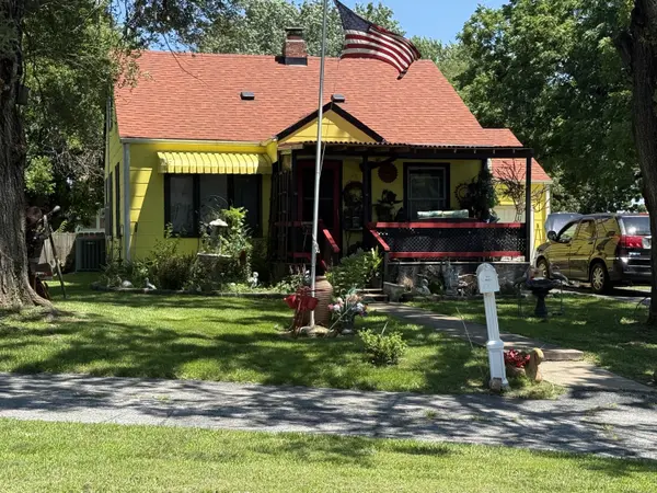 1215 N Marshall ST, Rogersville, MO 65742