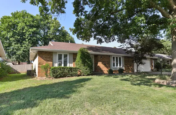 1536 E Hanover ST, Springfield, MO 65804