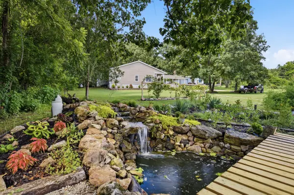 2005 Highway F, Mansfield, MO 65704