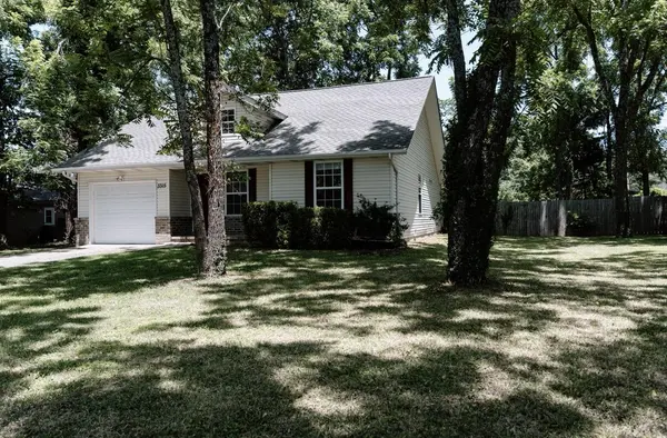 3315 W Grand ST, Springfield, MO 65802